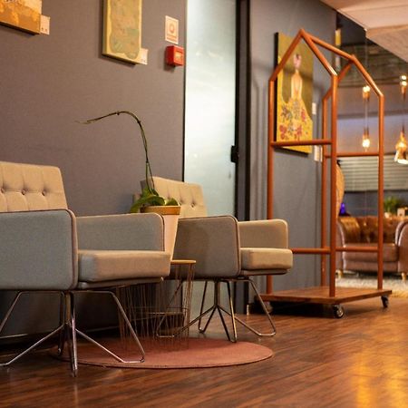 Jockey Class Hotel Терезіна Екстер'єр фото